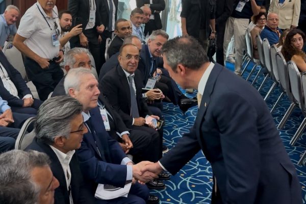 Yüksek Divan Kurulu’nda Aziz Yıldırım Sürprizi